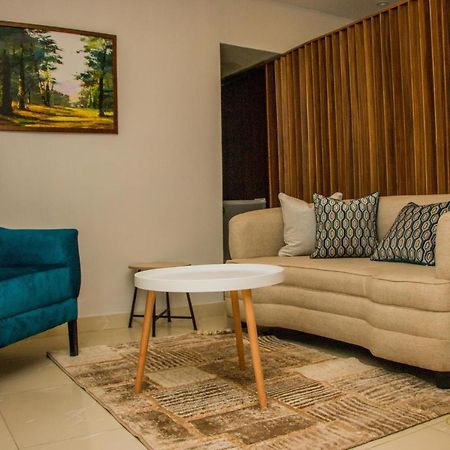 Choice Luxe Lagos Ikeja Esterno foto