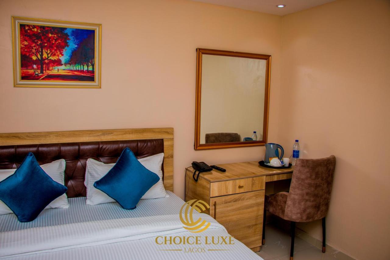 Choice Luxe Lagos Ikeja Esterno foto